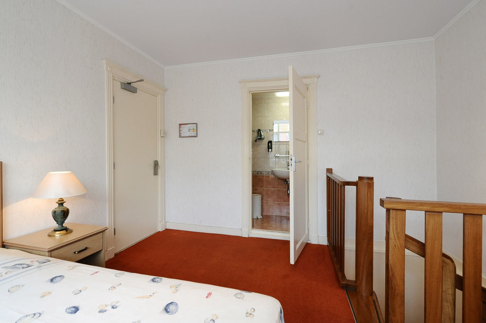 Bor Scheveningen Hotel 3*