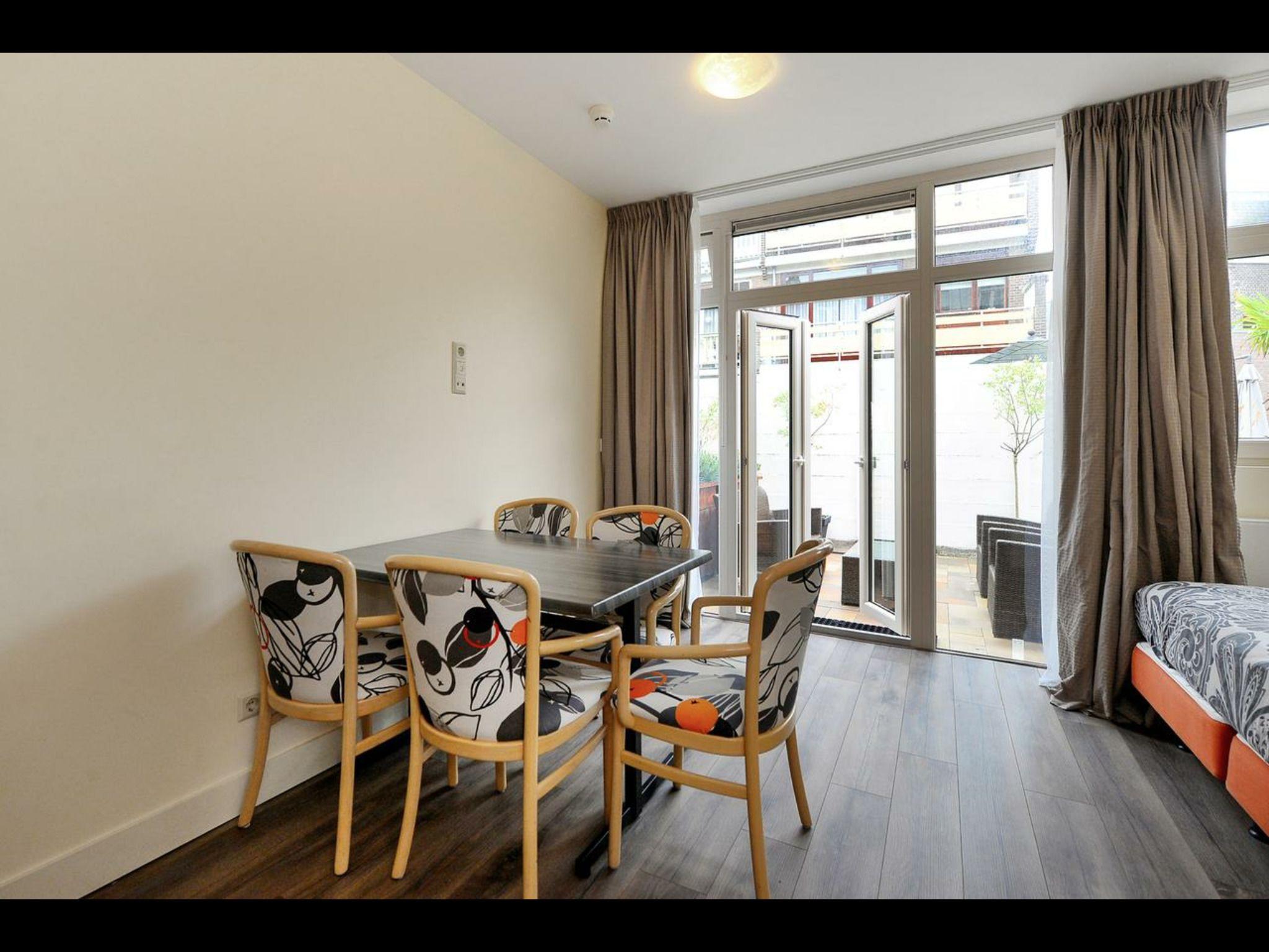 Bor Scheveningen Hotel 3*