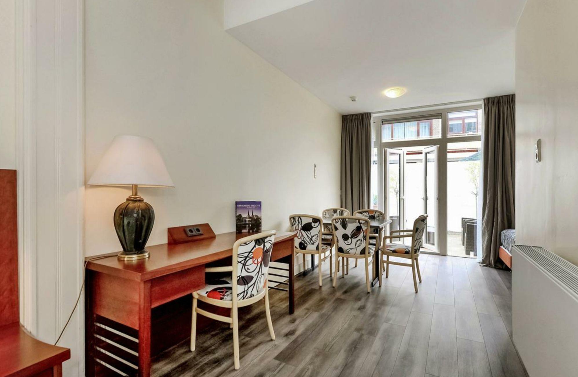 Hotel Bor Scheveningen 3*