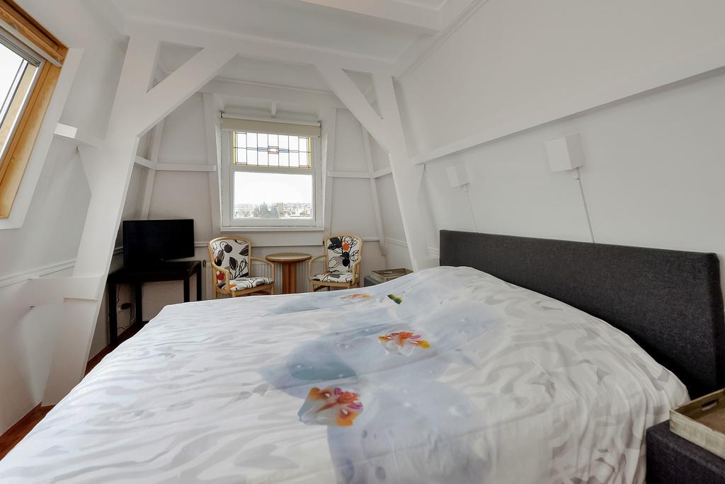 Hotel Bor Scheveningen 3*