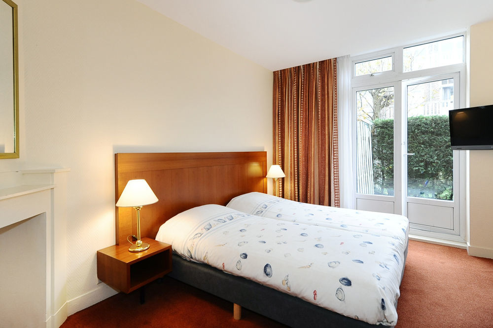 Hotel Bor Scheveningen 3*